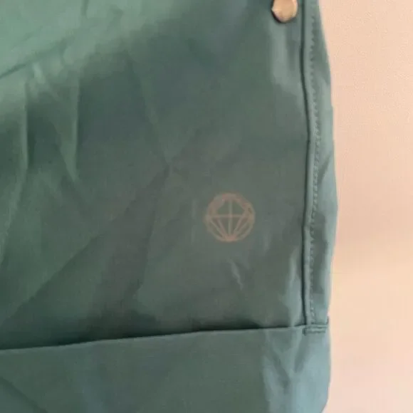 Mondetta Tie Front Short Atlantic Deep green Color Women's Size XL NWT - Picture 4 of 9